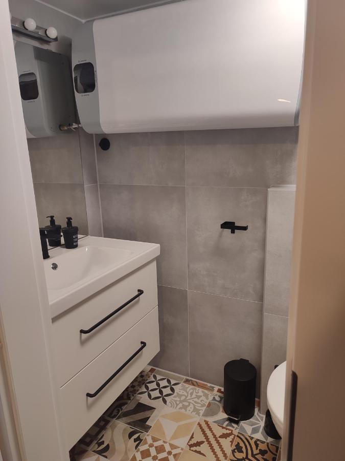 Apartman Dux 2 Karlovac Exterior foto